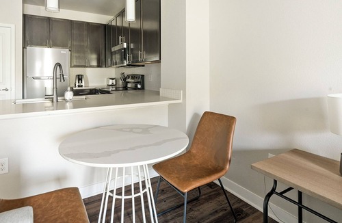 Katy Apartment | Landing Apartments - Grand Harbor