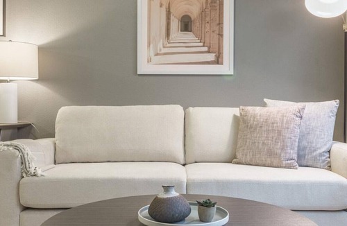 South Oklahoma City Apartment | Landing at Avia at the Lakes - Studio in South Oklahoma City