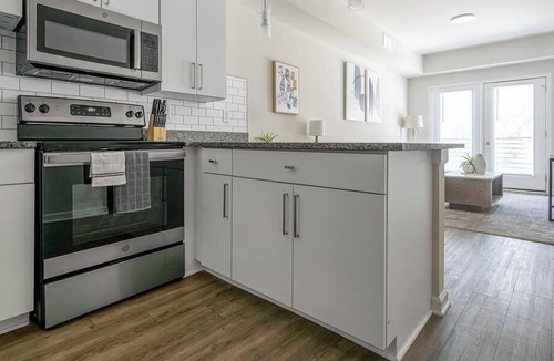 Concord Apartment | Landing at Emery Villages - 1 Bedroom in Concord