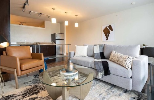 Allandale Apartment | Landing at Haus 5350 - 1 Bedroom in Allandale
