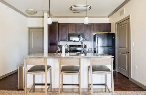 Georgetown Apartment | Landing at Madison at Westinghouse - 1 Bedroom in Downtown Georgetown