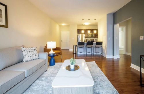 Plymouth Meeting Apartment | Landing at Parc at Plymouth Meeting - 1 Bedroom in Downtown Plymouth Meeting