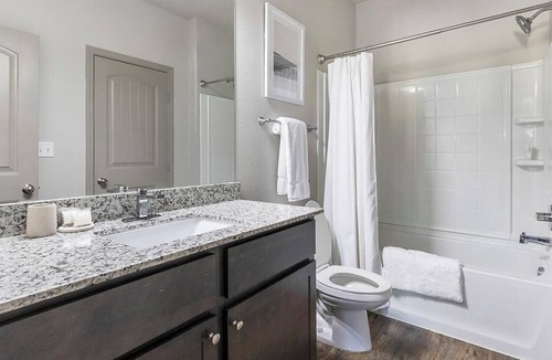 Burleson Apartment | Landing at Shannon Creek Apartments - 1 Bedroom in Downtown Burleson