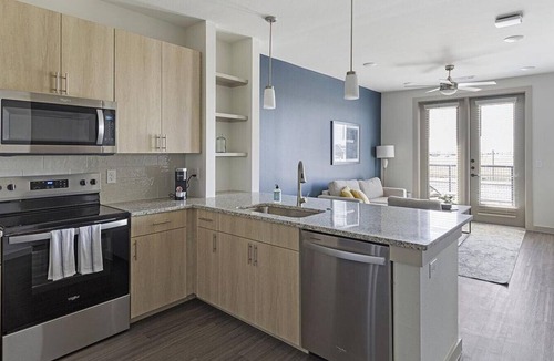 Anna Apartment | Landing at The Quinn - 1 Bedroom in Anna