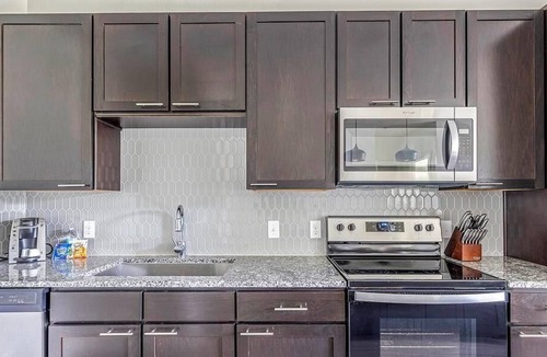 Fort Worth Apartment | Landing at The Standard River District - 2 Bedrooms in River District