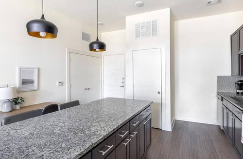 Fort Worth Apartment | Landing at The Standard River District - 2 Bedrooms in River District