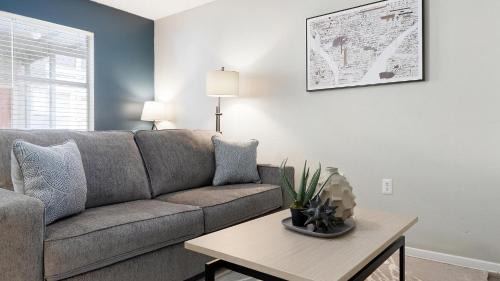 Southside Apartment | Landing at Villa de Oro - 1 Bedroom in South Sa.