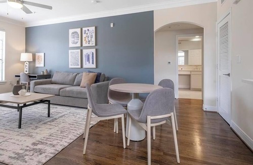 Energy Corridor Apartment | Landing at Village on Memorial Townhomes - 2 Bedrooms in Energy Corridor