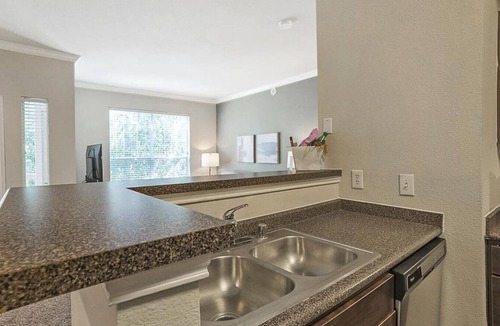 Alden Bridge Apartment | Landing at Whispering Pines Ranch - 1 Bedroom in Alden Bridge