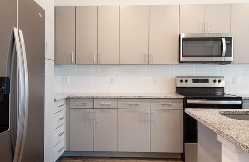 Northgate Apartment | Landing | Beautiful 1BD, Gym, Pool