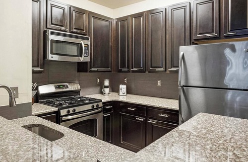 Norristown Apartment | Landing | Beautiful 2BD, Clubhouse, Pool