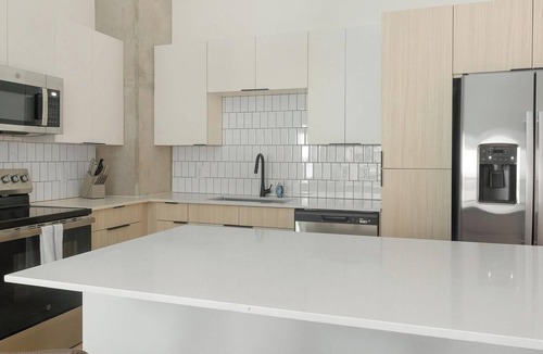 Chapel Hill Apartment | Landing | Beautiful 1BD, Courtyard, Gym