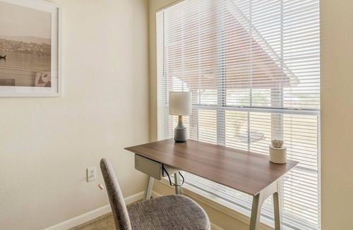 Southbelt/Ellington Apartment | Landing | Beautiful 1BD, Clubhouse, Gym