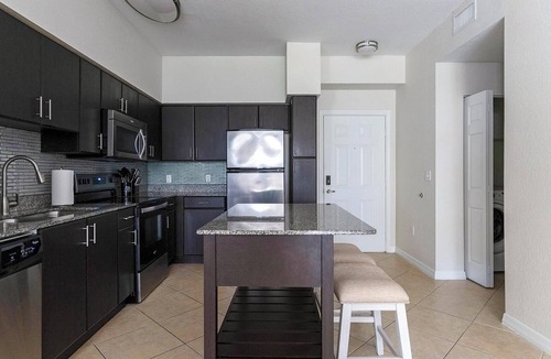 Miramar Apartment | Landing | Beautiful 1BD, Clubhouse, Gym