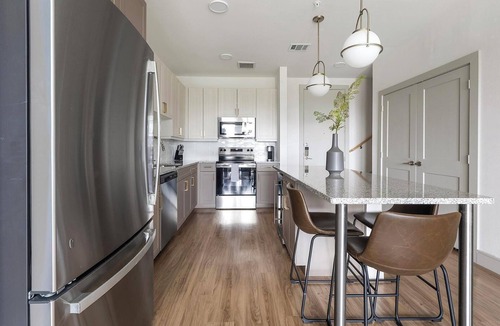 Scofield Farms Apartment | Landing | Beautiful 1BD, Clubhouse, Gym