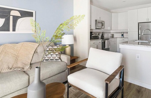Conroe Apartment | Landing | Beautiful 1BD, Clubhouse, Pool