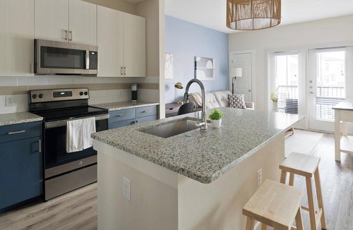 Conroe Apartment | Landing | Beautiful 1BD, Clubhouse, Pool