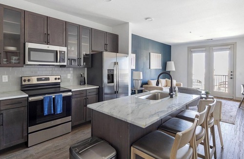 Denton Apartment | Landing | Beautiful 1BD, Clubhouse, Courtyard