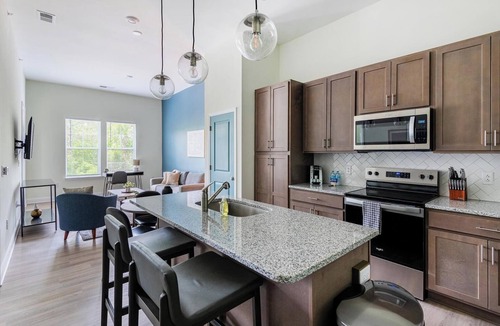 Wilmington Apartment | Landing | Beautiful 1BD, Clubhouse, Pool