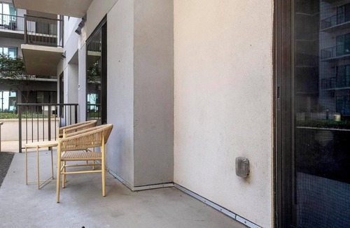 Houston Apartment | Landing | Beautiful 1BD, Gym, Tennis Court