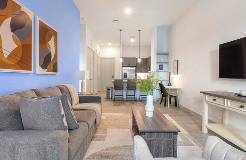 MLK Apartment | Landing | Beautiful 1BD, Game Room, Gym