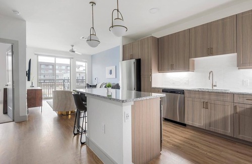 Scofield Farms Apartment | Landing | Beautiful 1BD, Gym, Clubhouse