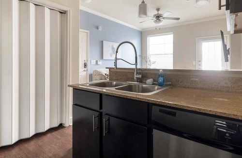 Austin Apartment | Landing | Beautiful 1BD, Gym
