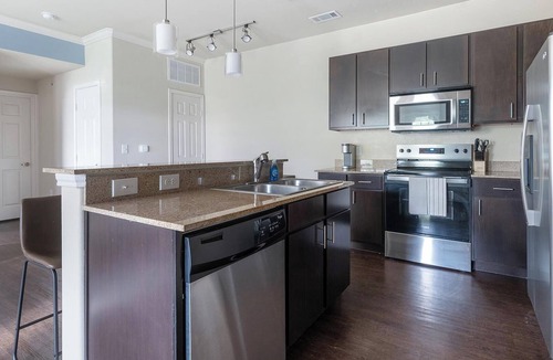 Austin Apartment | Landing | Beautiful 1BD, Gym
