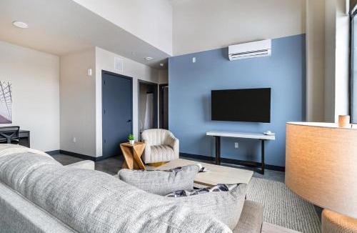 Downtown Hartford Apartment | Landing Beautiful 1BD Gym