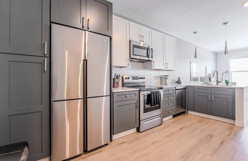 Ithaca Apartment | Landing | Beautiful 1BD, Gym