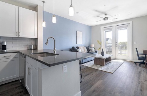 Salado Apartment | Landing | Beautiful 1BD, Gym, Clubhouse
