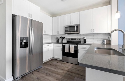 Salado Apartment | Landing | Beautiful 1BD, Gym, Clubhouse