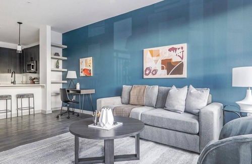 MLK Apartment | Landing | Beautiful 1BD, Pool, Rooftop Lounge