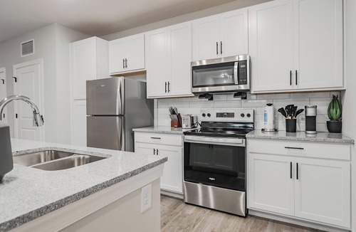 Fort Myers Apartment | Landing | Beautiful 1BD, Pool