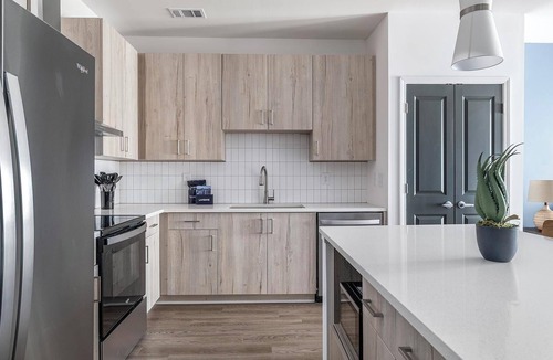 Sand Ridge Apartment | Landing | Beautiful 1BD, Clubhouse, Gym