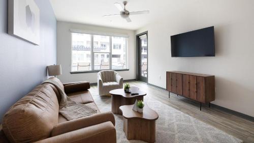 Fort Worth Cultural District Apartment | Landing Beautiful 1BD Gym Game Room