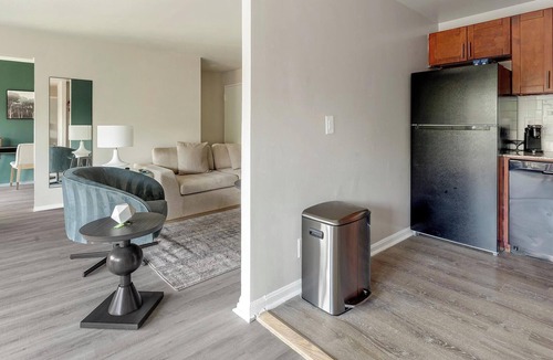 Greenbelt Apartment | Landing | Beautiful 1BD, Pool, Gym