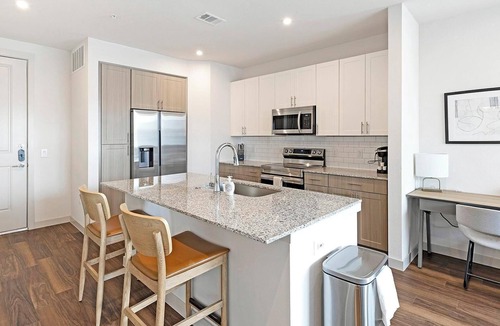 Fate Apartment | Landing | Beautiful 1BD, Gym, Pool