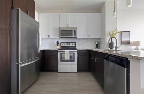 City Park Apartment | Landing | Beautiful 1BD, Yoga Studio