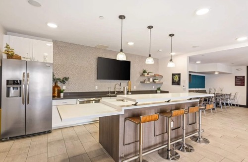 City Park Apartment | Landing | Beautiful 1BD, Yoga Studio