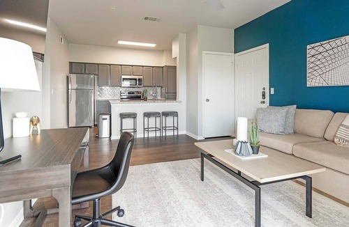 San Antonio Apartment | Landing | Beautiful 2BD, Gym, Clubhouse