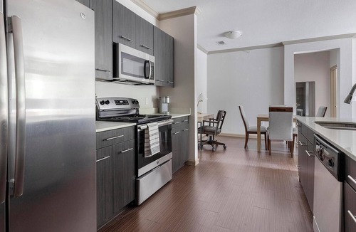 Wetmore Apartment | Landing | Beautiful 2BD, Gym, Yoga Studio