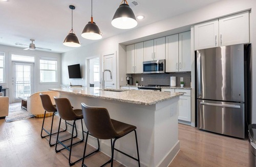 San Marcos Apartment | Landing | Beautiful 2BD in La Cima