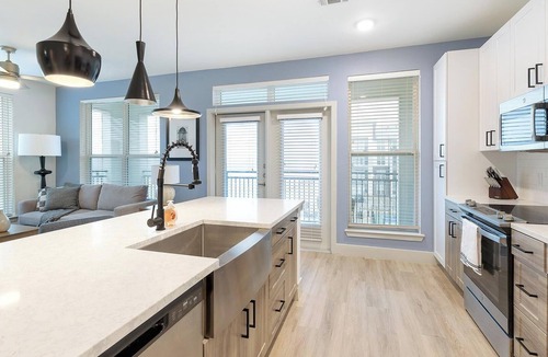 Garland Apartment | Landing | Beautiful 2BD, Clubhouse, Gym