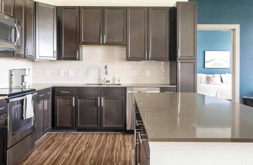 Klein Apartment | Landing | Beautiful 2BD, Clubhouse, Gym