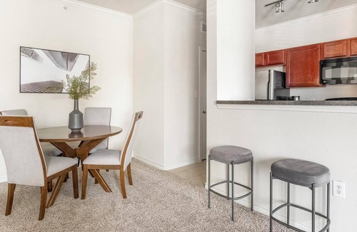 Barker Apartment | Landing | Beautiful 2BD, Clubhouse, Gym