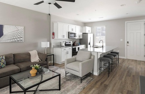Madison Apartment | Landing | Beautiful 2BD, Clubhouse, Gym