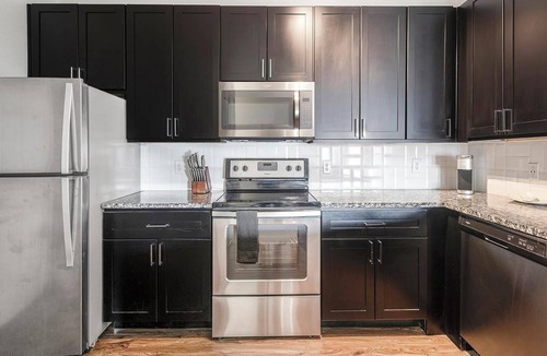 Austin Apartment | Landing | Beautiful 2BD, Courtyard, Pool