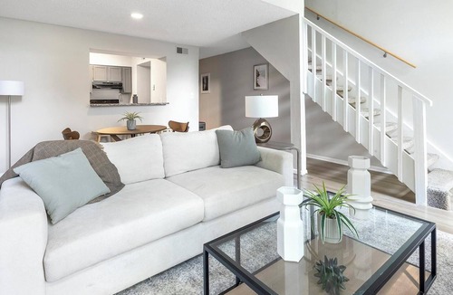 Cordova Apartment | Landing | Beautiful 2BD, Game Room, Pool