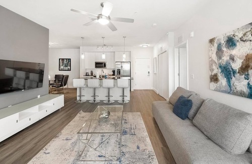 Port Tampa City Apartment | Landing | Beautiful 2BD, Gym, Pool